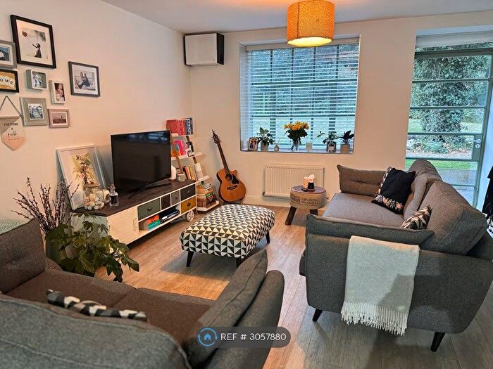 1 Bedroom Flat To Rent In Leatherworks Way, Northampton, NN3