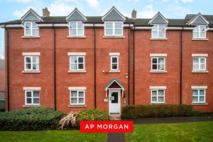 2 Bedroom Flat For Sale In Tanners Way, Birmingham, West Midlands, B29