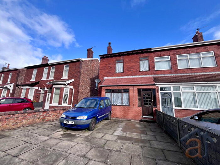 3 Bedroom Semi-Detached House For Sale In Bedford Road, Southport, PR8