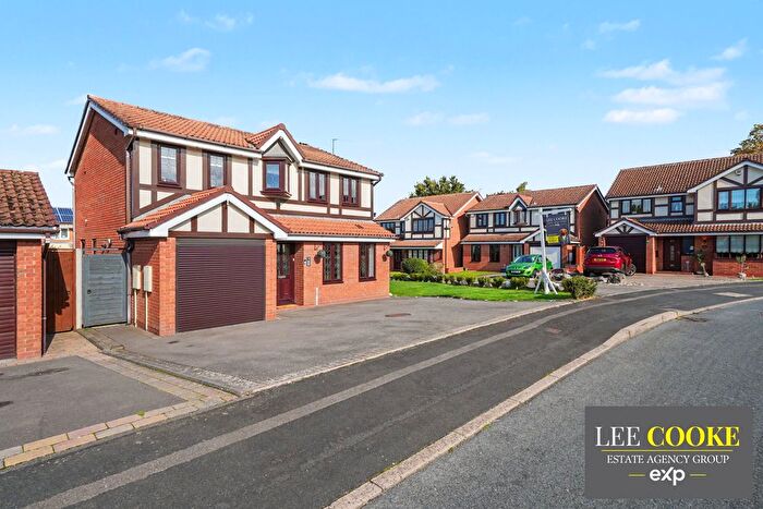 4 Bedroom Detached House For Sale In Belfry Close, Turnberry Estate, Walsall, WS3