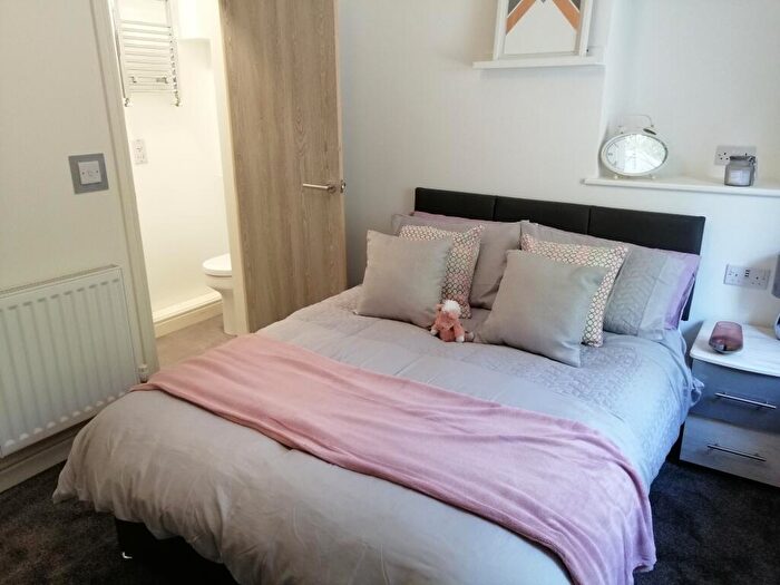 1 Bedroom Terraced House To Rent In Holyhead Road, Bangor, Gwynedd, LL57