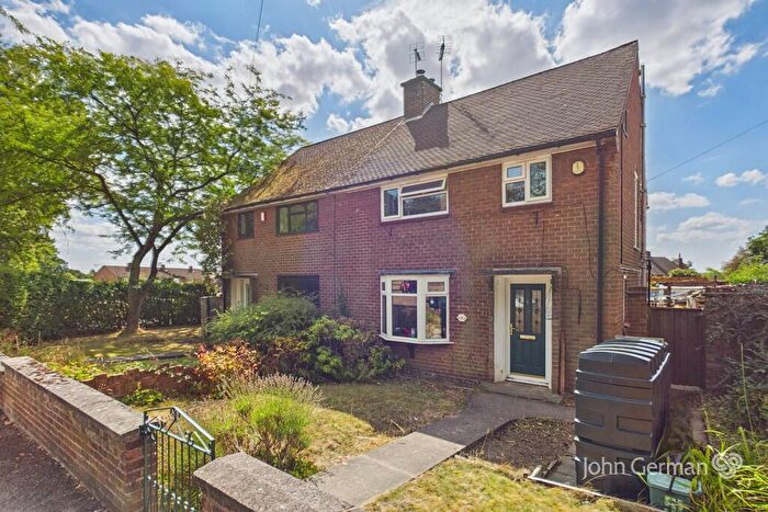 3 Bedroom Semi-Detached House For Sale In Sudbury Park, Sudbury, DE6