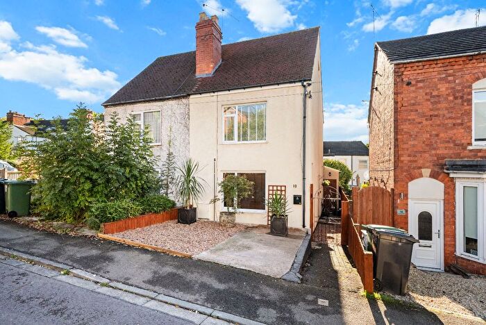 3 Bedroom Semi-Detached House For Sale In Cannon Street, Worcester, WR5