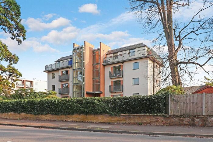 2 Bedroom Flat To Rent In Hatherley, Cheltenham, GL51