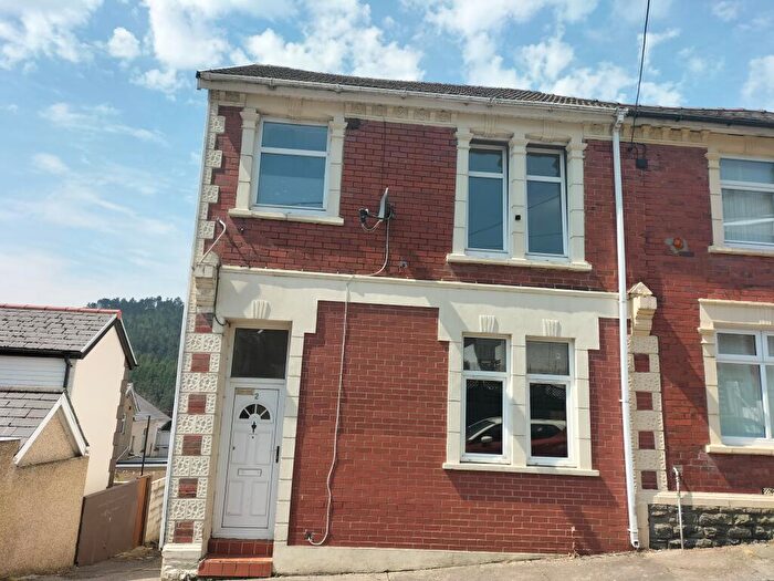 1 Bedroom Flat To Rent In Duke Street, NP13