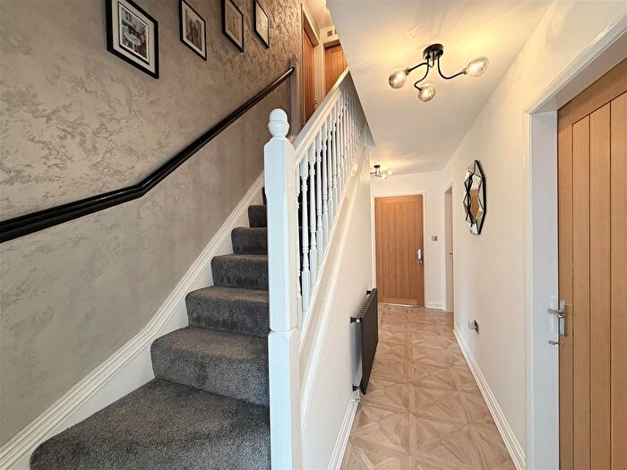 3 Bedroom Detached House For Sale In Elgin Street, Ashton-Under-Lyne, OL7
