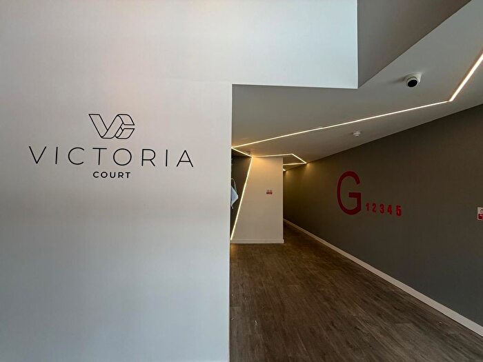 2 Bedroom Flat To Rent In Victoria Court, Victoria Street, West Bromwich, B70