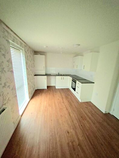 2 Bedroom Apartment To Rent In Renshaw Drive, Gedling, Nottinghamshire, NG4