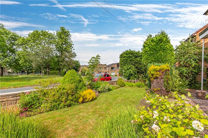 4 Bedroom Detached House For Sale In Hargrave Crescent, Menston, Ilkley, West Yorkshire, LS29
