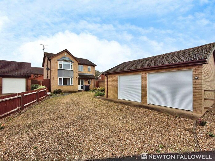 4 Bedroom Detached House For Sale In Mountbatten Way, Bourne, PE10