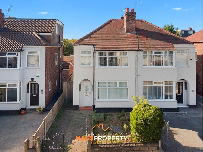 3 Bedroom Semi-Detached House For Sale In The Fairway, Knotty Ash, L12