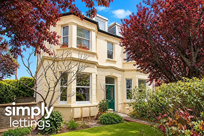 1 Bedroom Flat To Rent In Church Walk, Worthing, BN11
