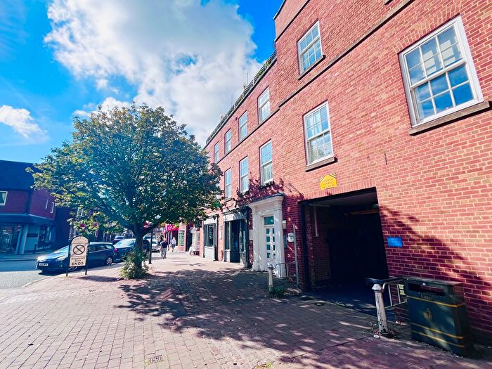 2 Bedroom Flat To Rent In Dominium Court, Lichfield, WS13