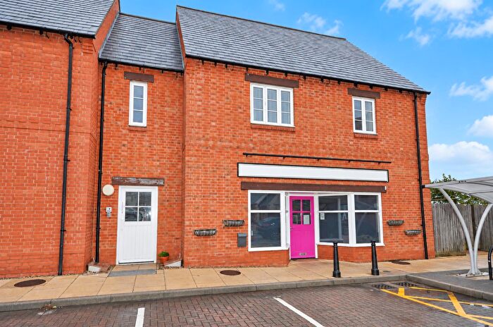 2 Bedroom Flat For Sale In Barnwell Court, Mawsley, Kettering, NN14