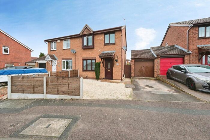 3 Bedroom Semi-Detached House For Sale In Lynmouth Drive, Ilkeston, Derbyshire, DE7