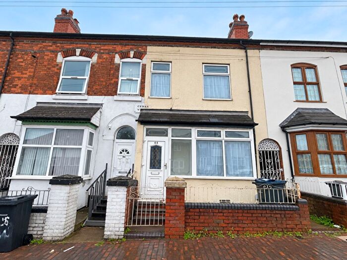 3 Bedroom Terraced House To Rent In Rookery Road, Handsworth, Birmingham, B21