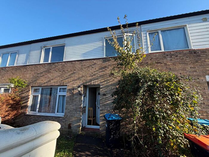 3 Bedroom House To Rent In Myrtle Bank, MK12