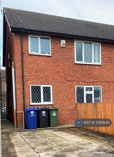 2 Bedroom Flat To Rent In Stortford Steet, Grimsby, DN31