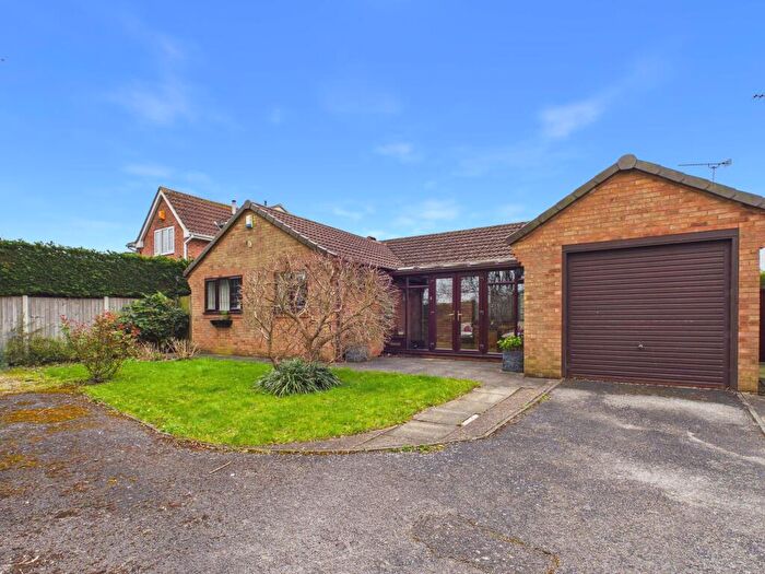 3 Bedroom Detached Bungalow For Sale In Baverstock Close, Chellaston, DE73