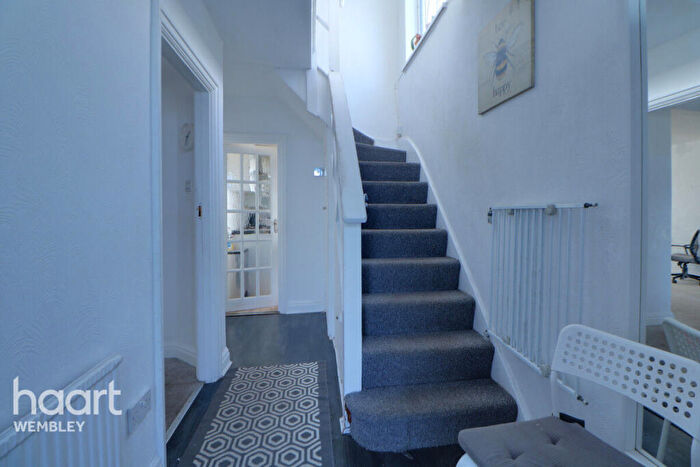 3 Bedroom Semi-Detached House For Sale In Wembley, HA9