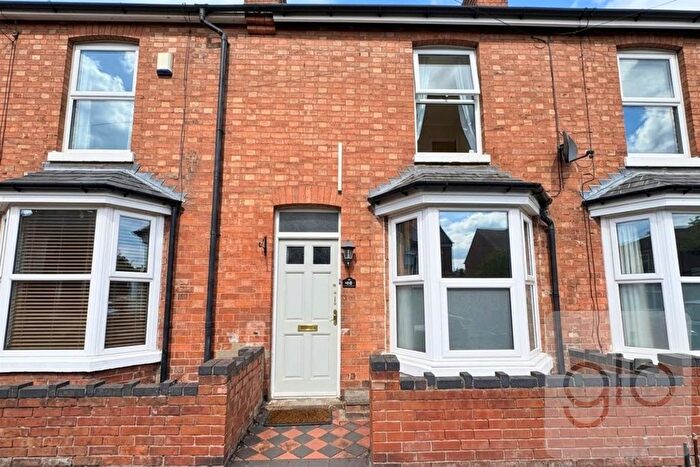 4 Bedroom Terraced House To Rent In Gordon Street, Leamington Spa, CV31