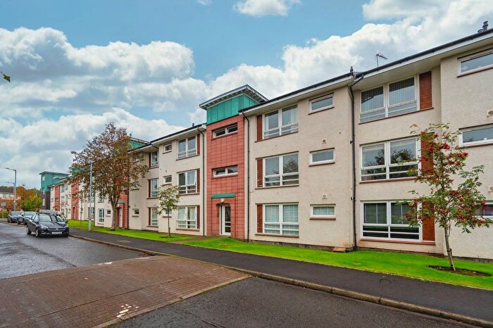 2 Bedroom Flat To Rent In Netherton Avenue, Glasgow, G13