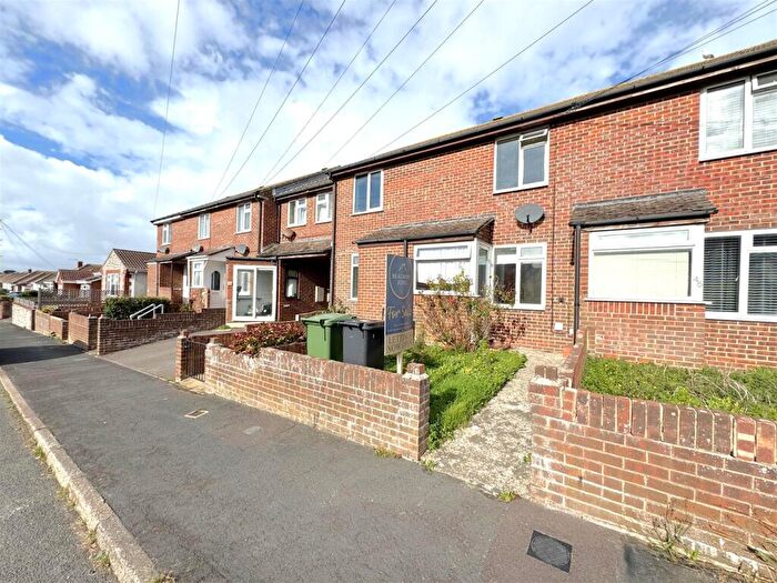 2 Bedroom Terraced House For Sale In Benville Road, Weymouth, DT4