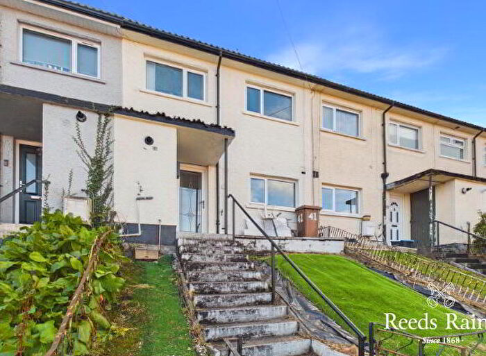 Mid Terraced House To Rent In Cherryhill Avenue, Belfast, BT16
