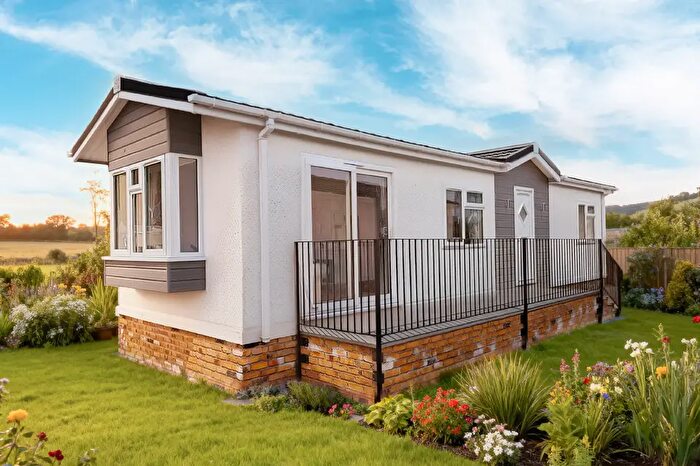 2 Bedroom Park Home For Sale In Wookey Hole, Wells, Somerset, BA5