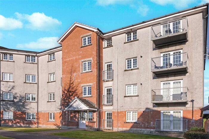 2 Bedroom Flat For Sale In Stewartfield Gardens, Stewartfield, East Kilbride, South Lanarkshire, G74