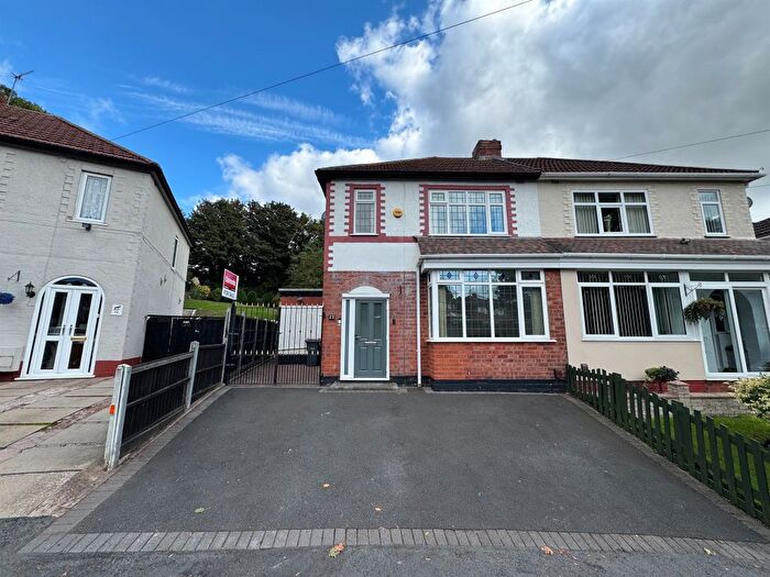 3 Bedroom Semi-Detached House For Sale In Blackberry Lane, Rowley Regis, B65