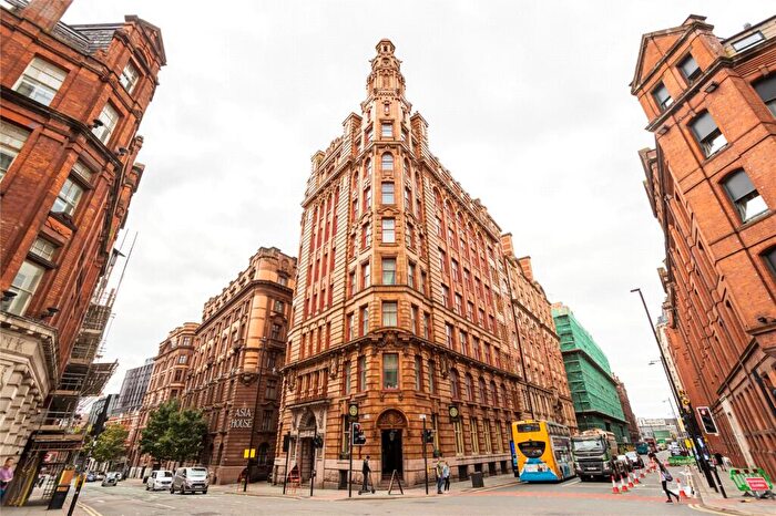 1 Bedroom Apartment To Rent In Princess Street, Manchester, Greater Manchester, M1
