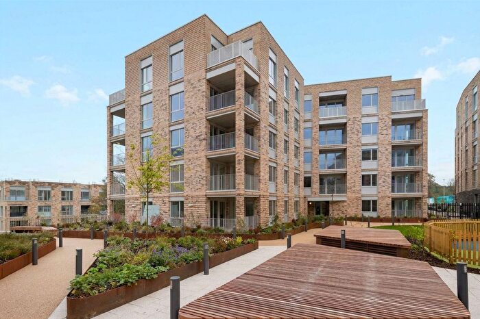 3 Bedroom Flat To Rent In Medawar Drive, Laidlaw House, NW7