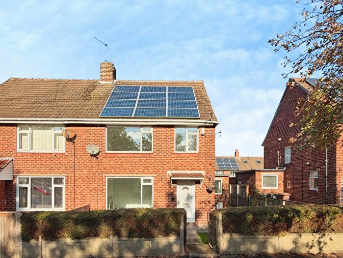 3 Bedroom Semi-Detached House For Sale In Goathland Avenue, Benton, Newcastle Upon Tyne, NE12