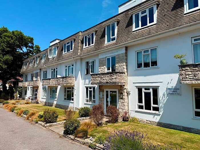 2 Bedroom Flat For Sale In Brownsea Court Sandbanks Road, Lilliput, BH14