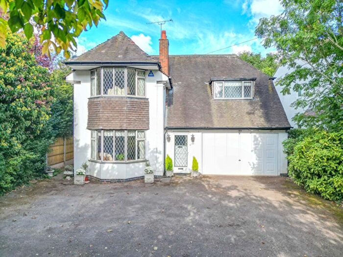 3 Bedroom Detached House For Sale In Lutterworth Road, Nuneaton, CV11
