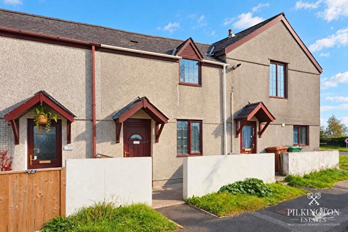 1 Bedroom Terraced House For Sale In Budshead Road, Plymouth, Devon, PL6