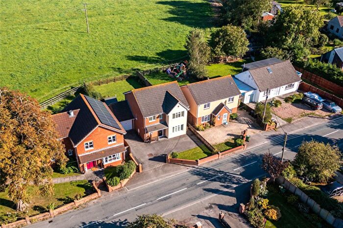 4 Bedroom Detached House For Sale In Church Road, East Huntspill, Highbridge, TA9