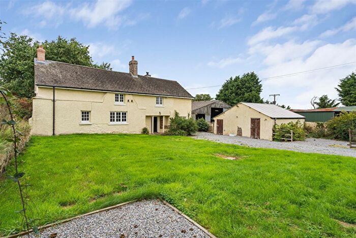 4 Bedroom Detached House For Sale In Hatherleigh, Okehampton, EX20
