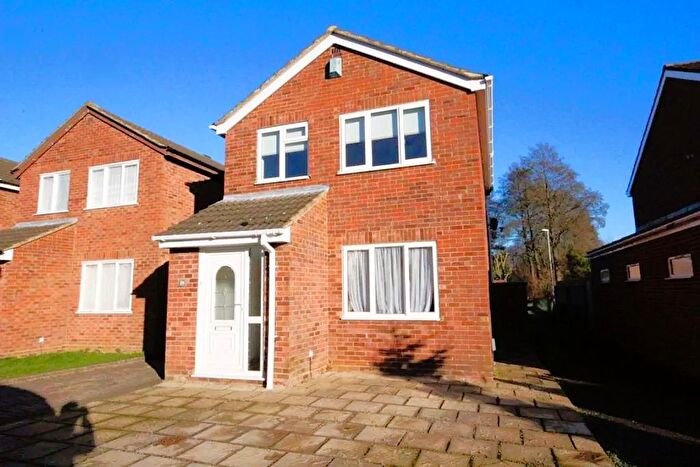3 Bedroom Detached House To Rent In Thornfield, Northampton, NN3