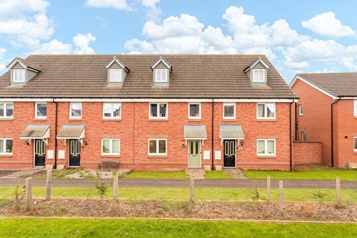 4 Bedroom Terraced House For Sale In Station View, Winchburgh, EH52