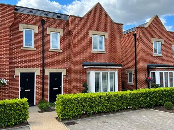 3 Bedroom Semi-Detached House To Rent In Danbury Palace Drive, CM3