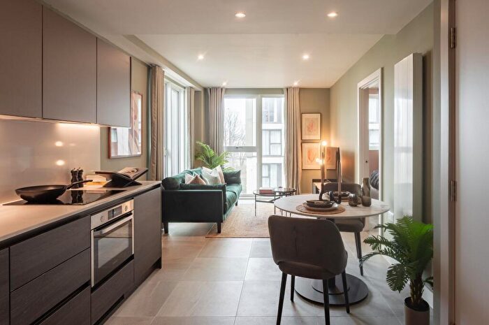 1 Bedroom Apartment To Rent In New York Square, Quarry Hill, Leeds, LS2