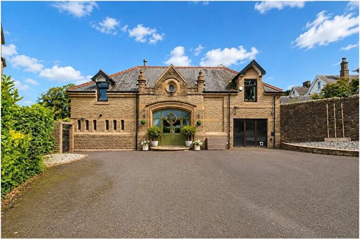 5 Bedroom Detached House For Sale In Glendene Park, Clayton Le Dale, BB1