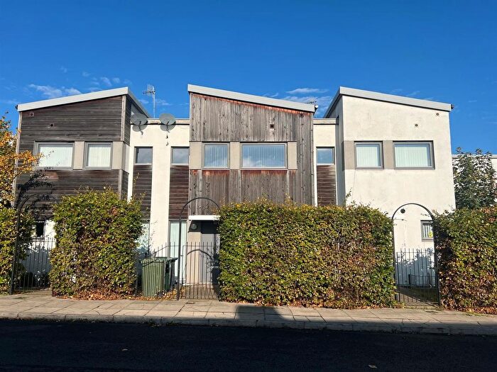 3 Bedroom Terraced House To Rent In Acacia Road, Gateshead, NE10