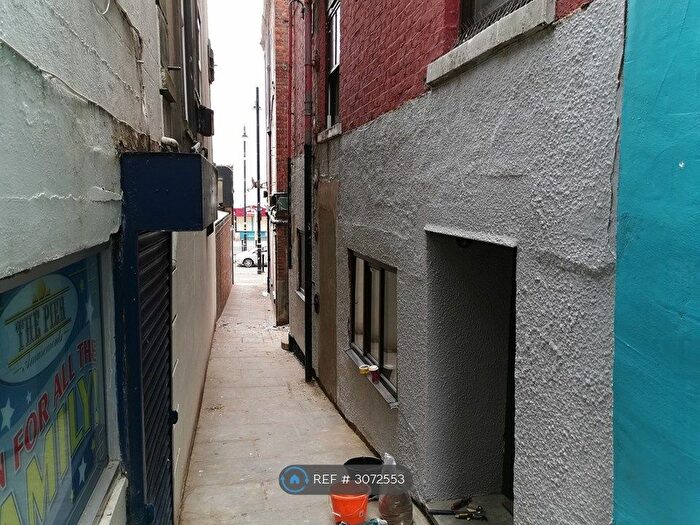 1 Bedroom Flat To Rent In Lifeboat Steps, Scarborough, YO11