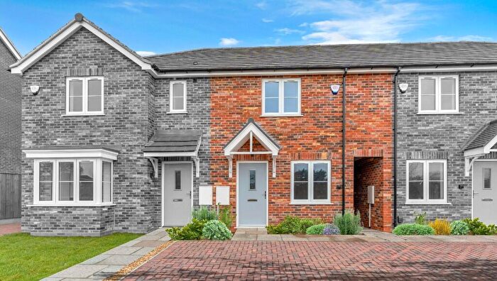 3 Bedroom Terraced House For Sale In Clover Lane, Healing, Grimsby, DN41