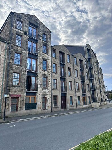 2 Bedroom Flat To Rent In Riverside Lofts, St. Georges Quay, Lancaster, LA1