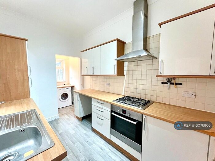 3 Bedroom Terraced House To Rent In Kensington Road, Coventry, CV5