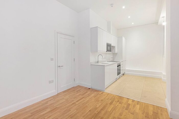 1 Bedroom Flat To Rent In Upper Woburn Place, London, WC1H